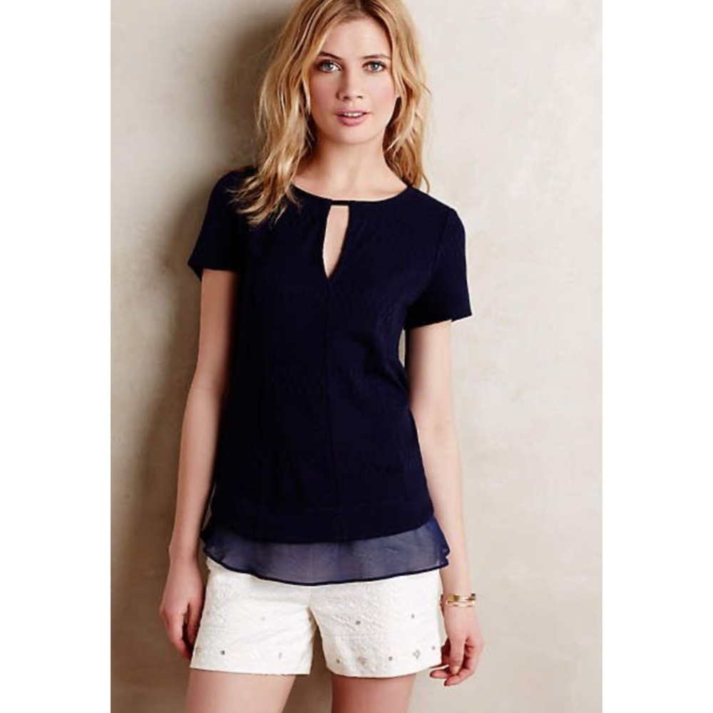 Women's Navy Short-Sleeve Keyhole Layered Hem Top